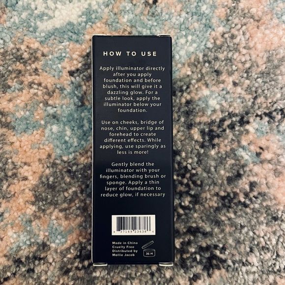MOLLIE JACOB || Dazzling Illuminator + Face and Body Highlighter 🌟NEW IN BOX🌟 - Picture 6 of 7